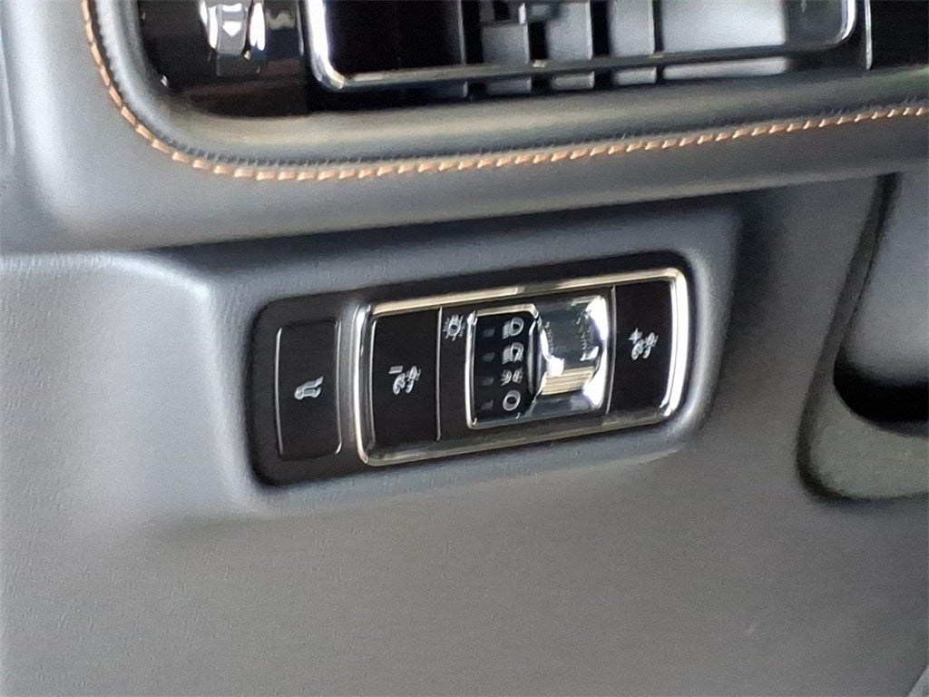 2025 Lincoln Aviator Black Label