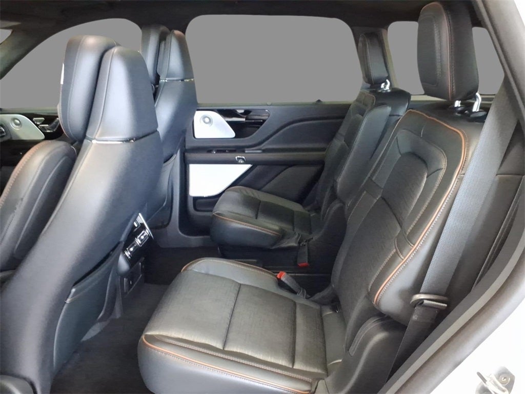 2025 Lincoln Aviator Black Label