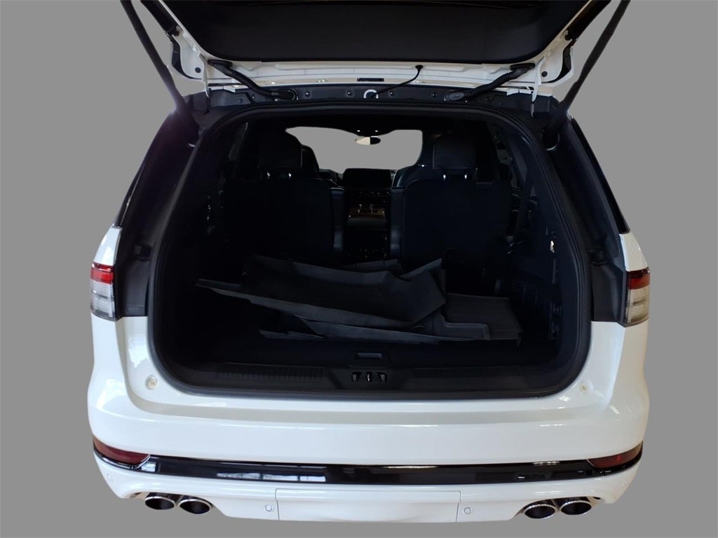 2025 Lincoln Aviator Black Label