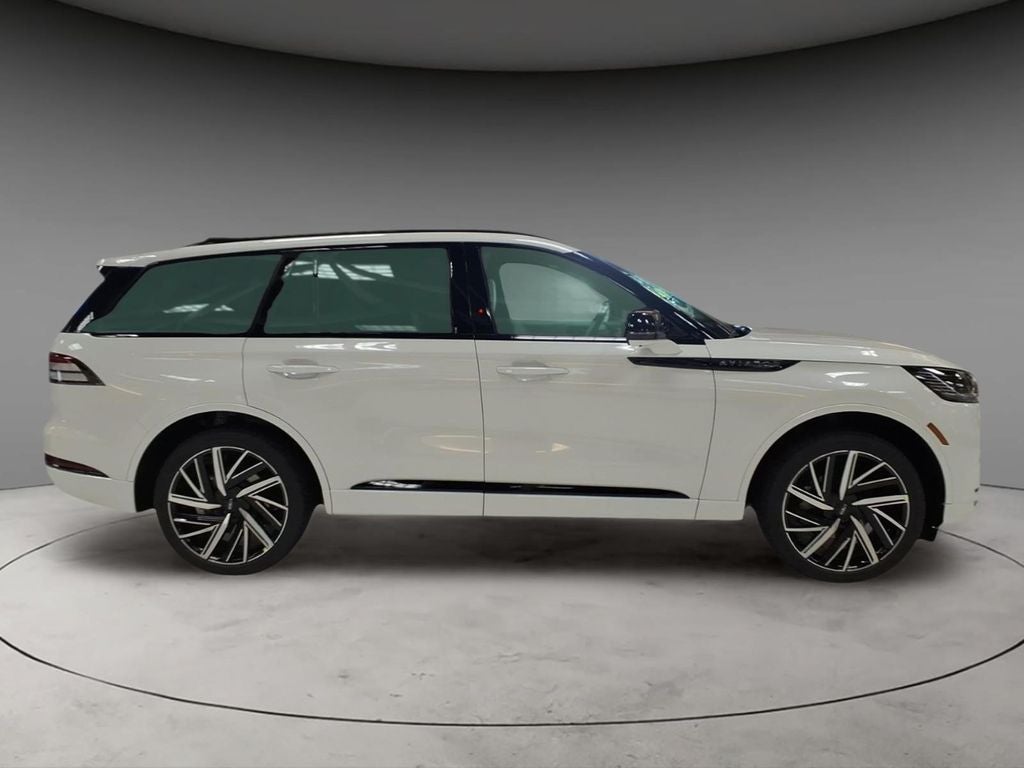 2026 Lincoln Aviator Black Label