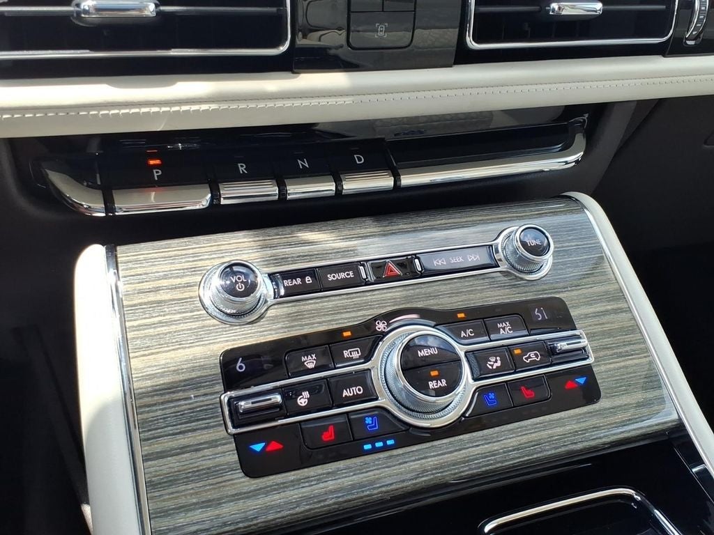 2020 Lincoln Aviator Black Label