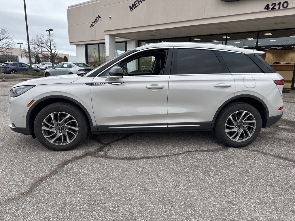 2022 Lincoln Corsair Standard