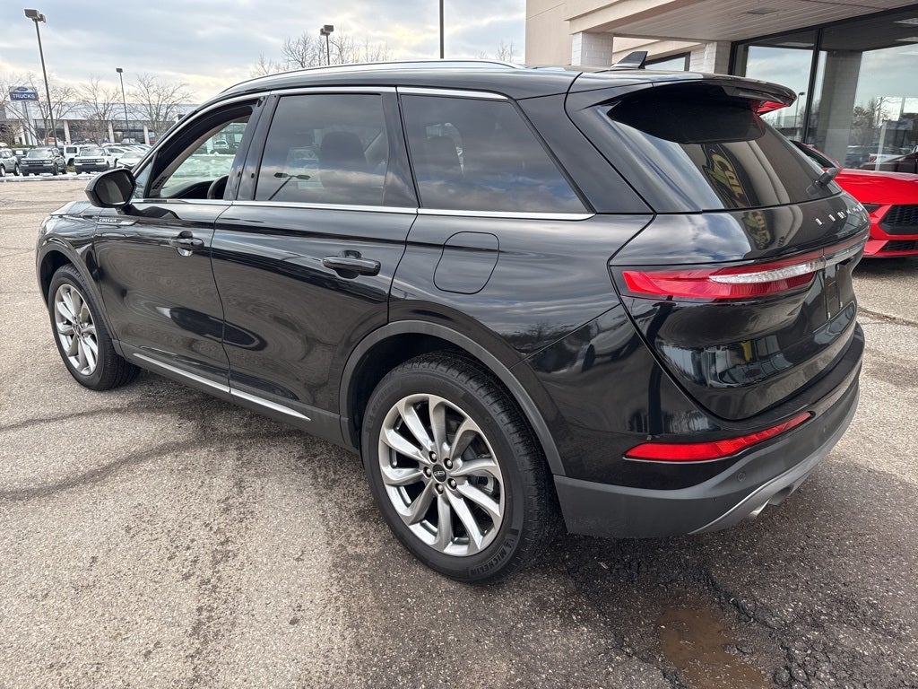 2022 Lincoln Corsair Standard