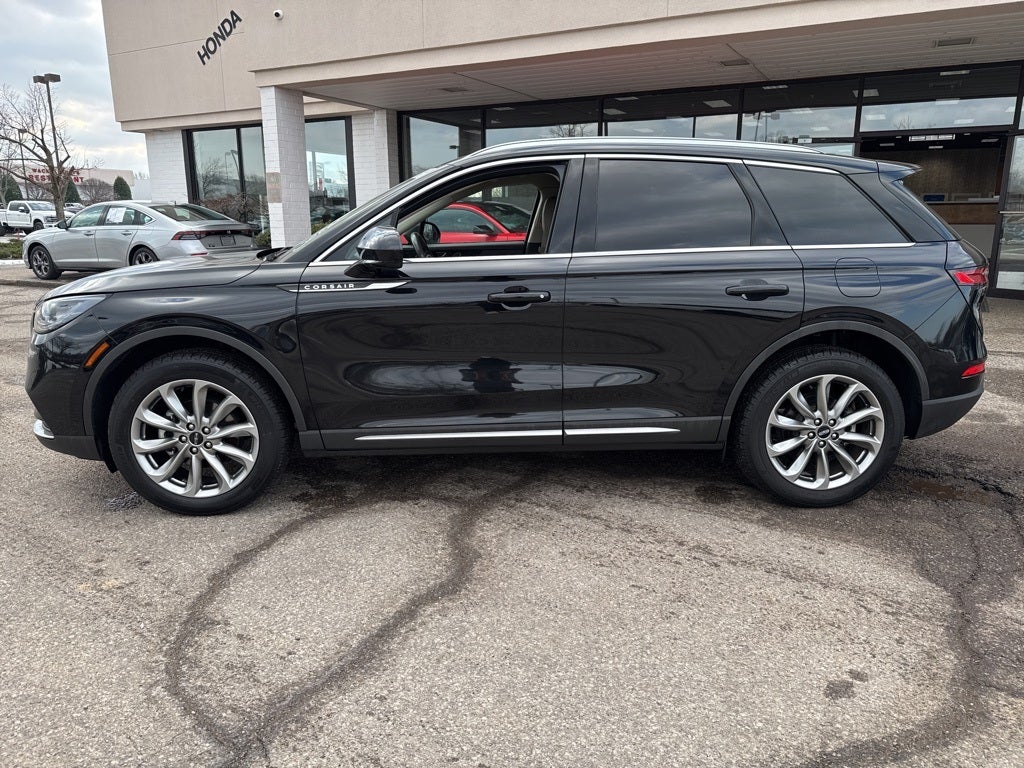 2022 Lincoln Corsair Standard