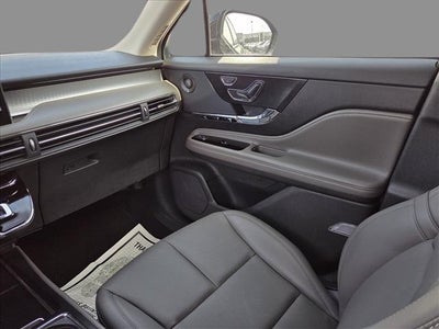 2024 Lincoln Corsair Premiere