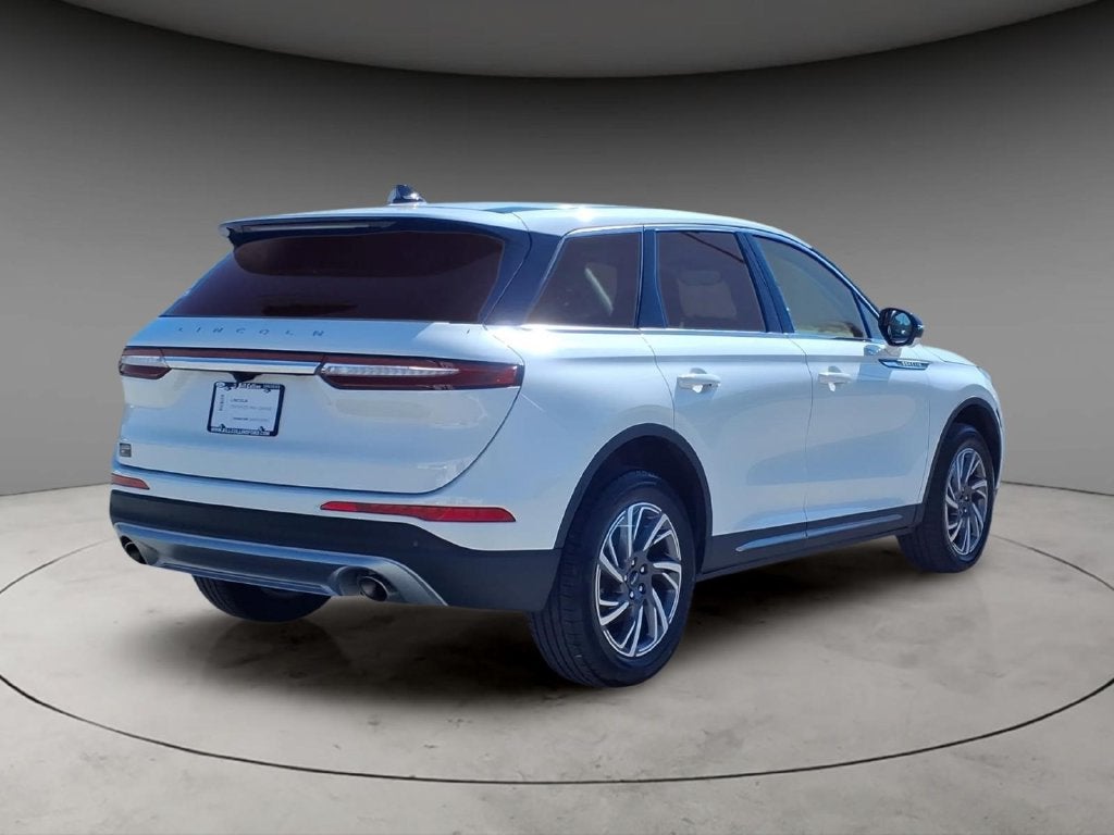 2023 Lincoln Corsair Standard