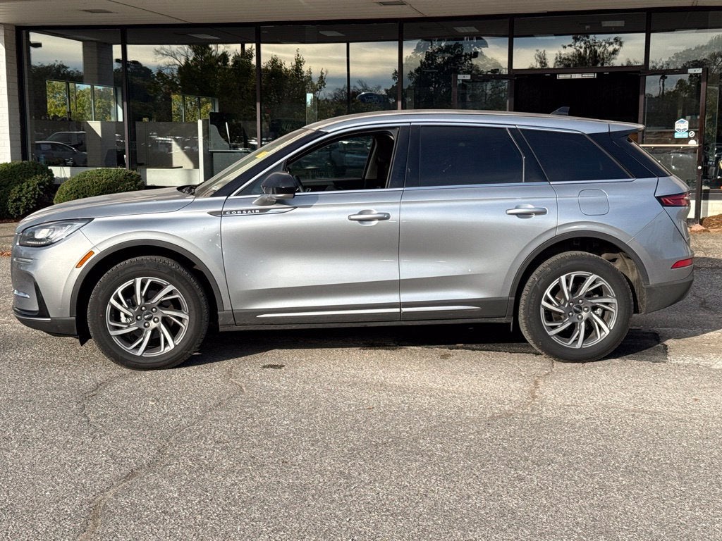 2023 Lincoln Corsair Standard