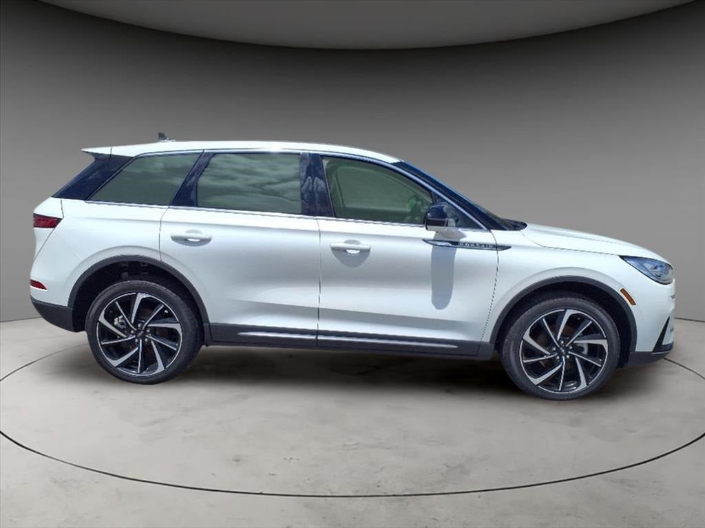 2025 Lincoln Corsair Reserve