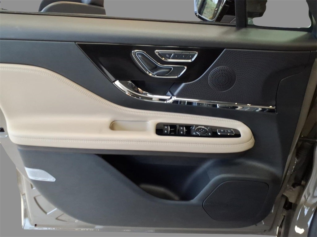 2025 Lincoln Corsair Reserve