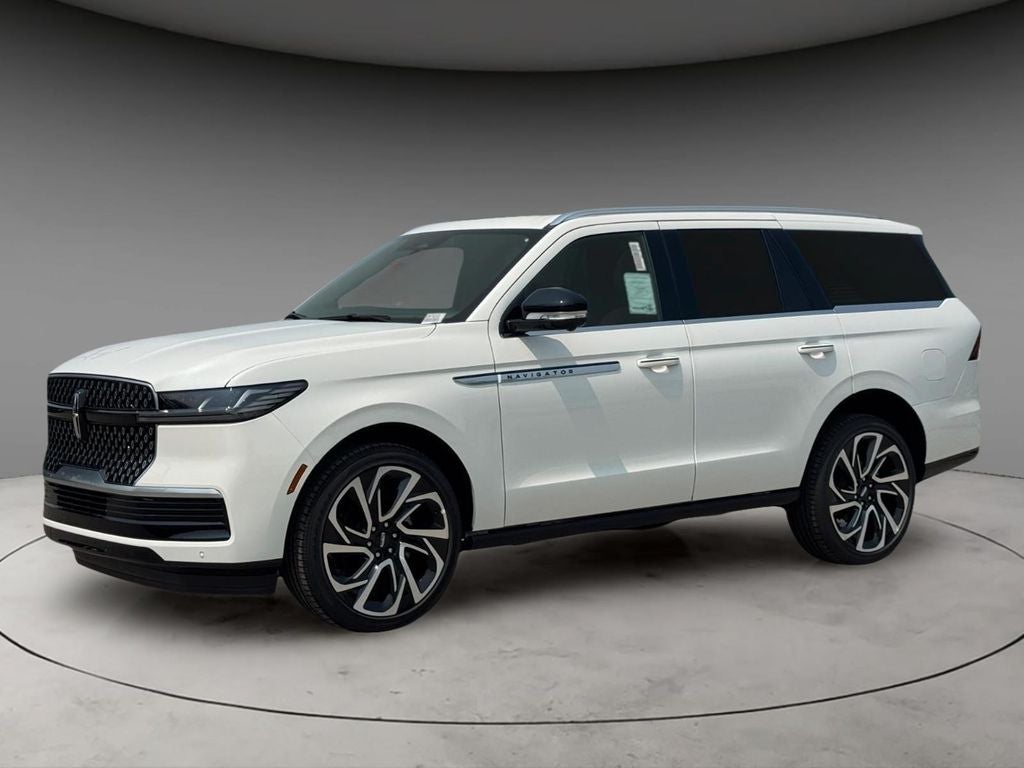 2027 Lincoln Navigator Reserve