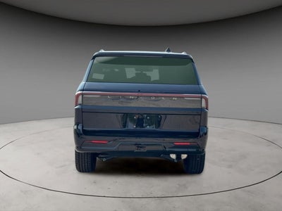 2027 Lincoln Navigator Reserve