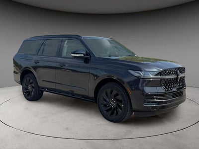 2027 Lincoln Navigator Reserve