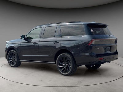 2027 Lincoln Navigator Reserve