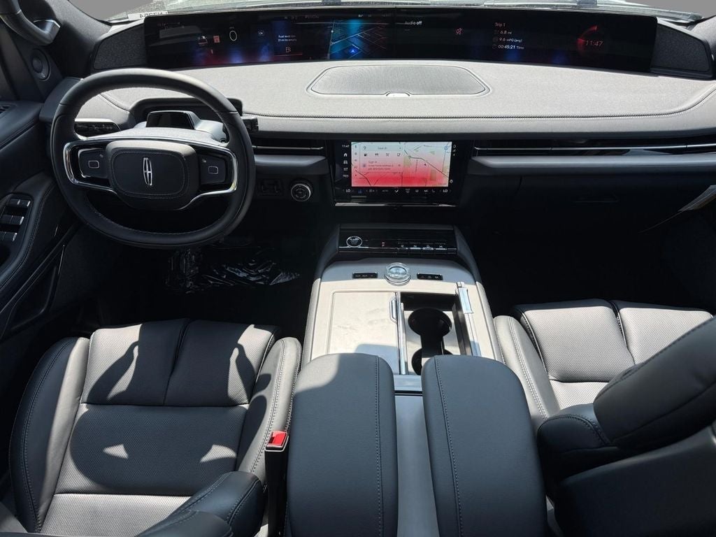 2027 Lincoln Navigator Reserve