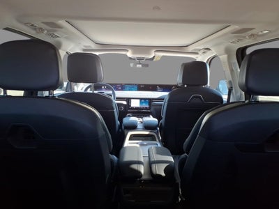 2027 Lincoln Navigator Reserve