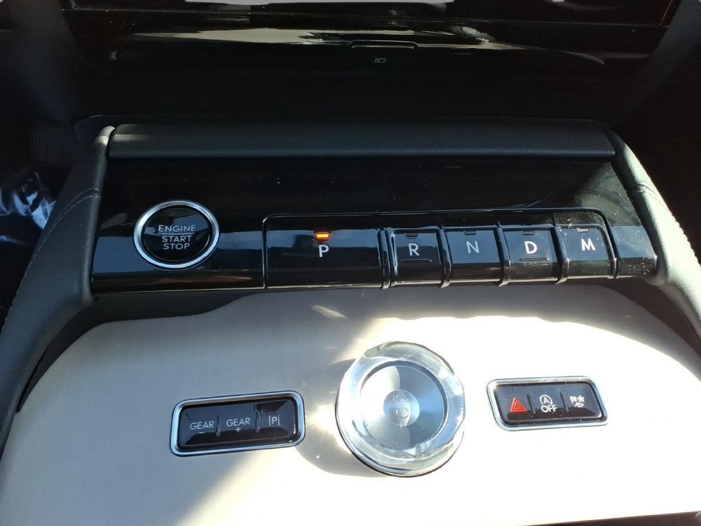 2027 Lincoln Navigator Reserve