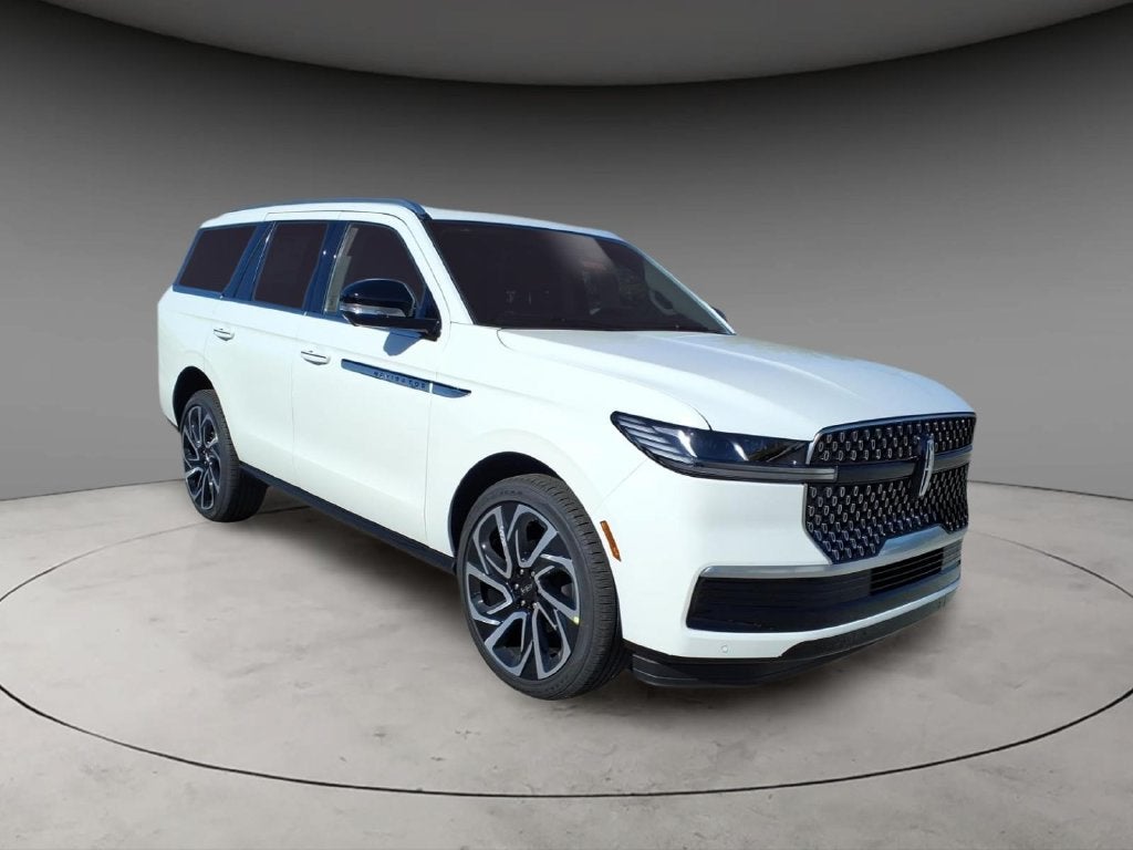 2027 Lincoln Navigator Reserve