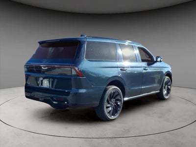 2025 Lincoln Navigator Reserve