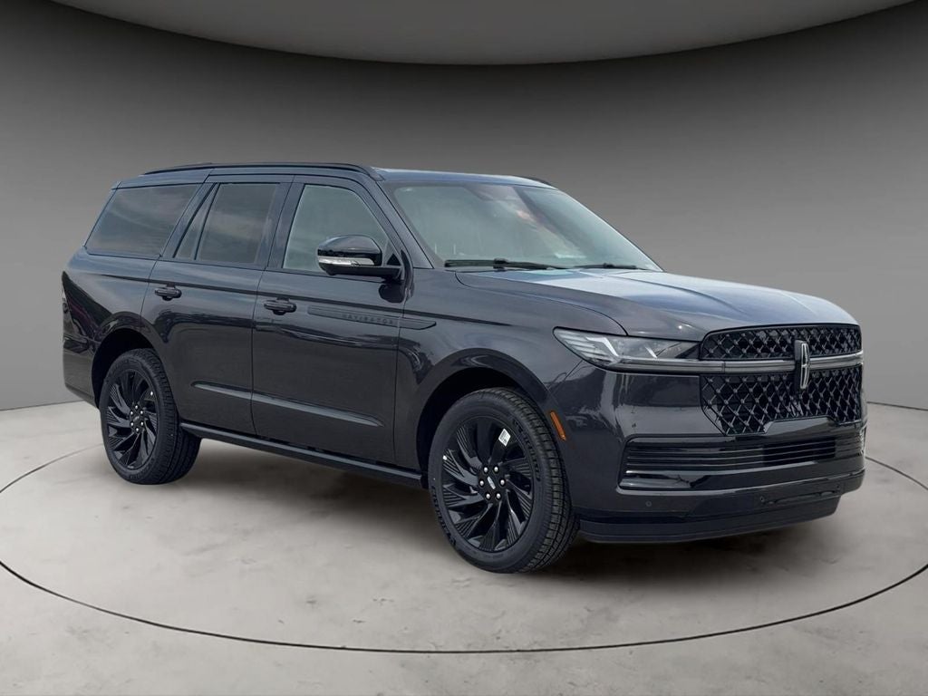 2027 Lincoln Navigator Reserve