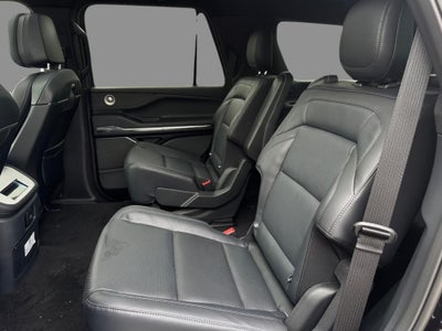 2027 Lincoln Navigator Reserve