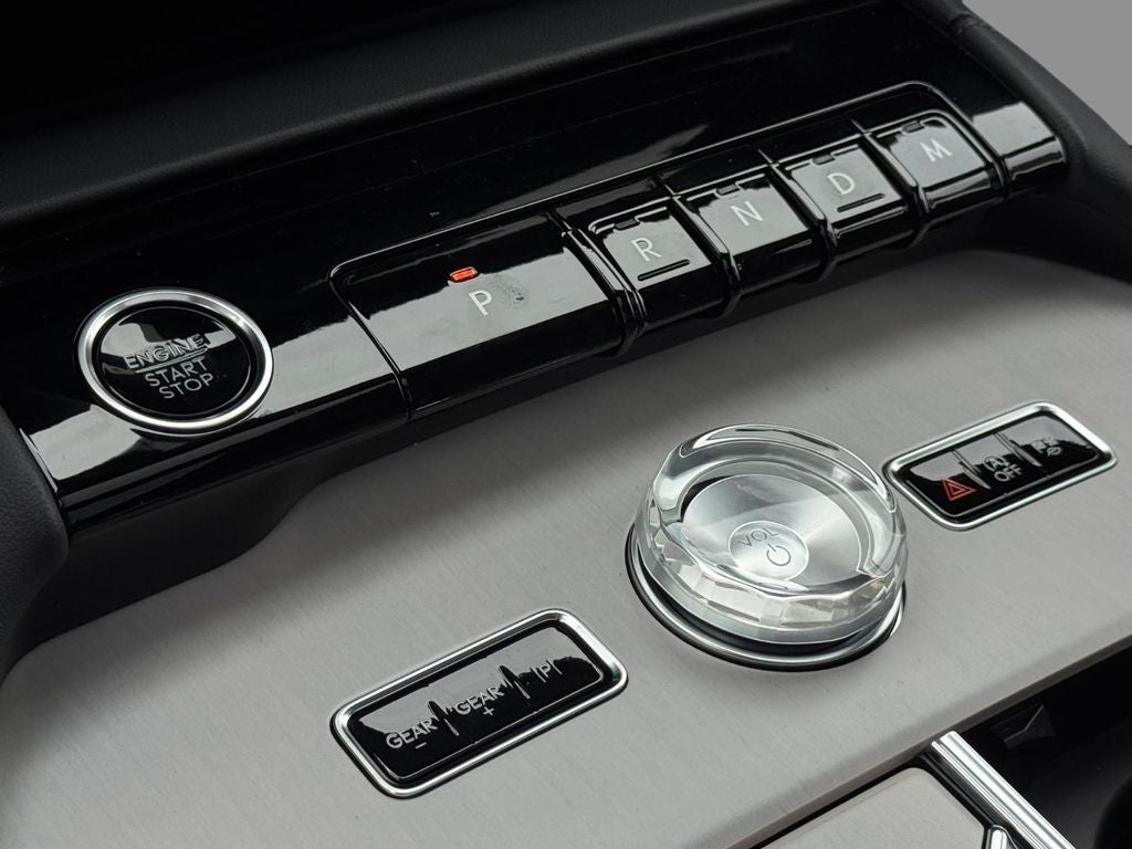 2027 Lincoln Navigator Reserve