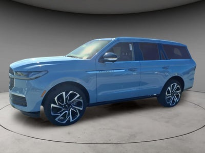 2027 Lincoln Navigator Reserve