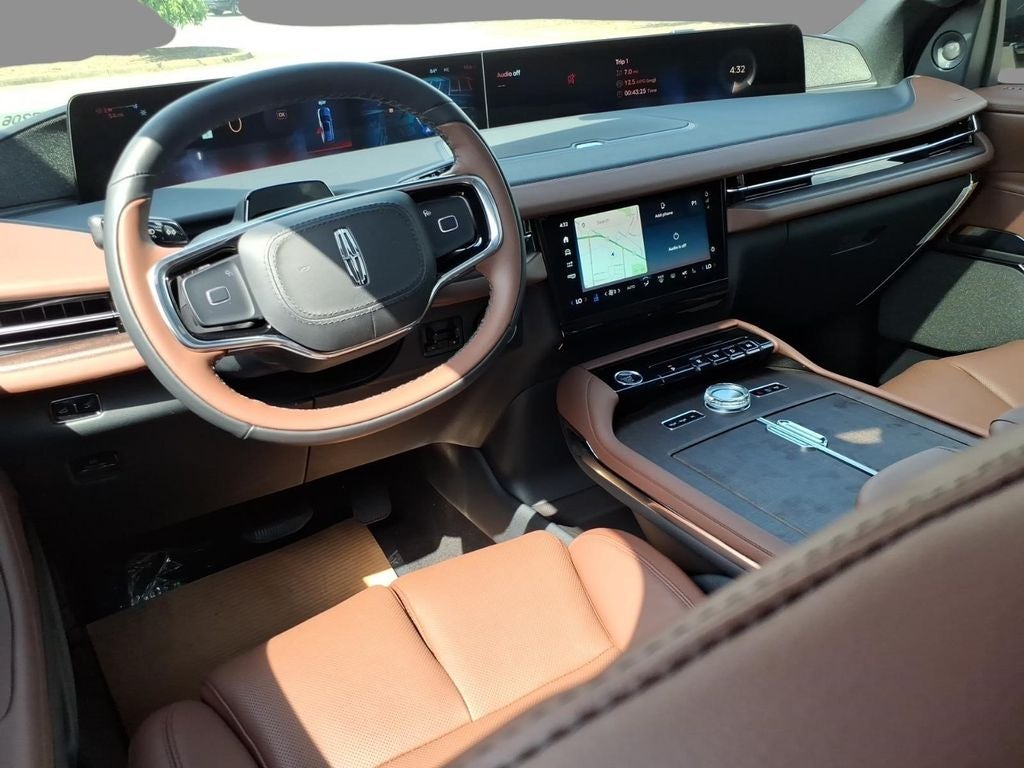 2027 Lincoln Navigator Reserve