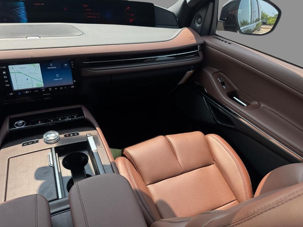 2027 Lincoln Navigator Reserve