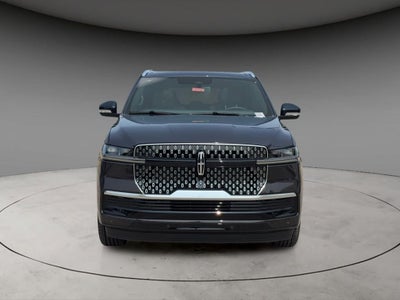 2027 Lincoln Navigator Reserve
