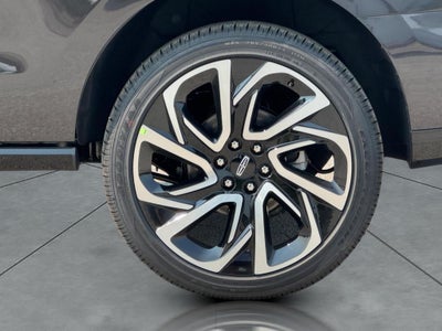 2027 Lincoln Navigator Reserve
