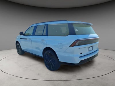 2027 Lincoln Navigator Reserve