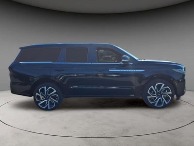 2026 Lincoln Navigator Reserve
