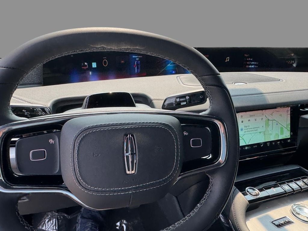 2027 Lincoln Navigator Reserve