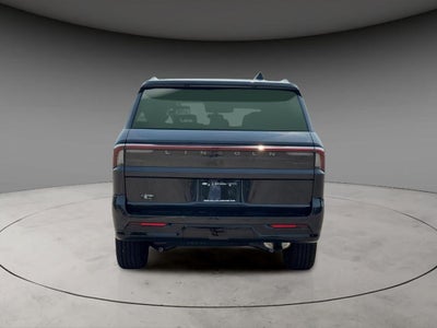 2027 Lincoln Navigator Reserve