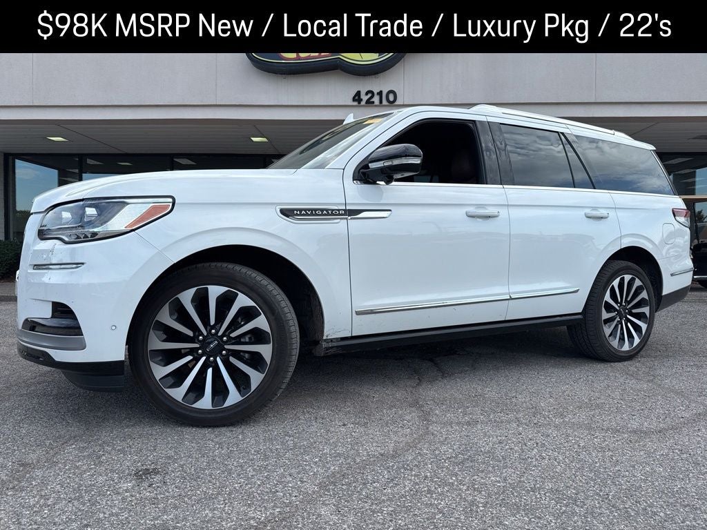 2022 Lincoln Navigator Reserve 4WD's photo