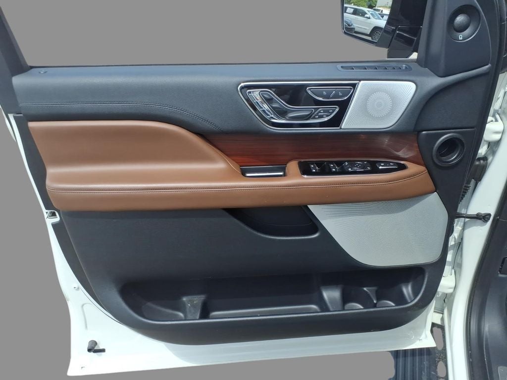 2022 Lincoln Navigator Reserve