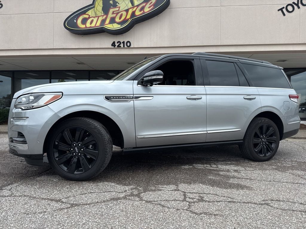 2024 Lincoln Navigator Black Label 4WD's photo