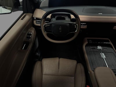 2027 Lincoln Navigator Black Label