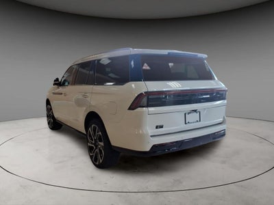 2027 Lincoln Navigator Black Label