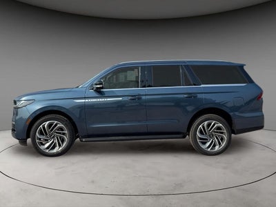 2027 Lincoln Navigator Premiere