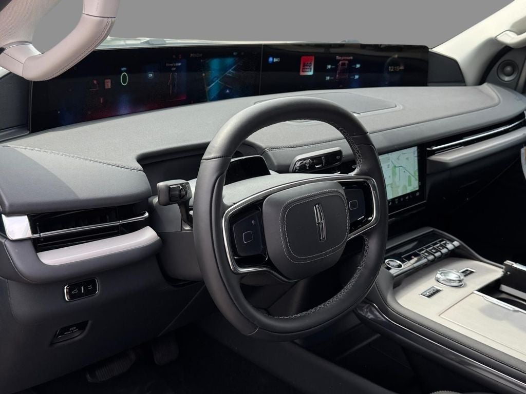 2027 Lincoln Navigator Premiere