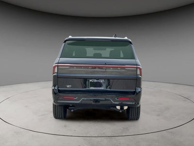2027 Lincoln Navigator Premiere