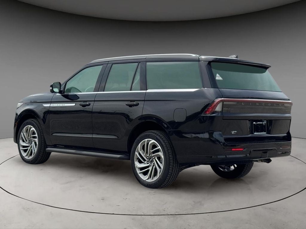 2027 Lincoln Navigator Premiere