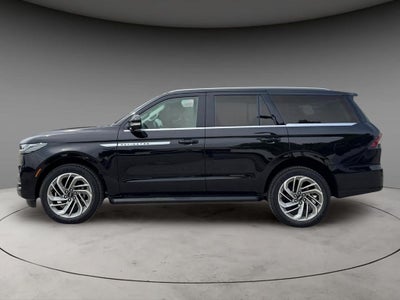 2027 Lincoln Navigator Premiere
