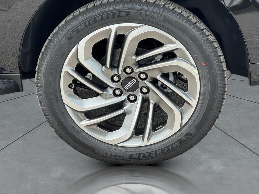2027 Lincoln Navigator Premiere