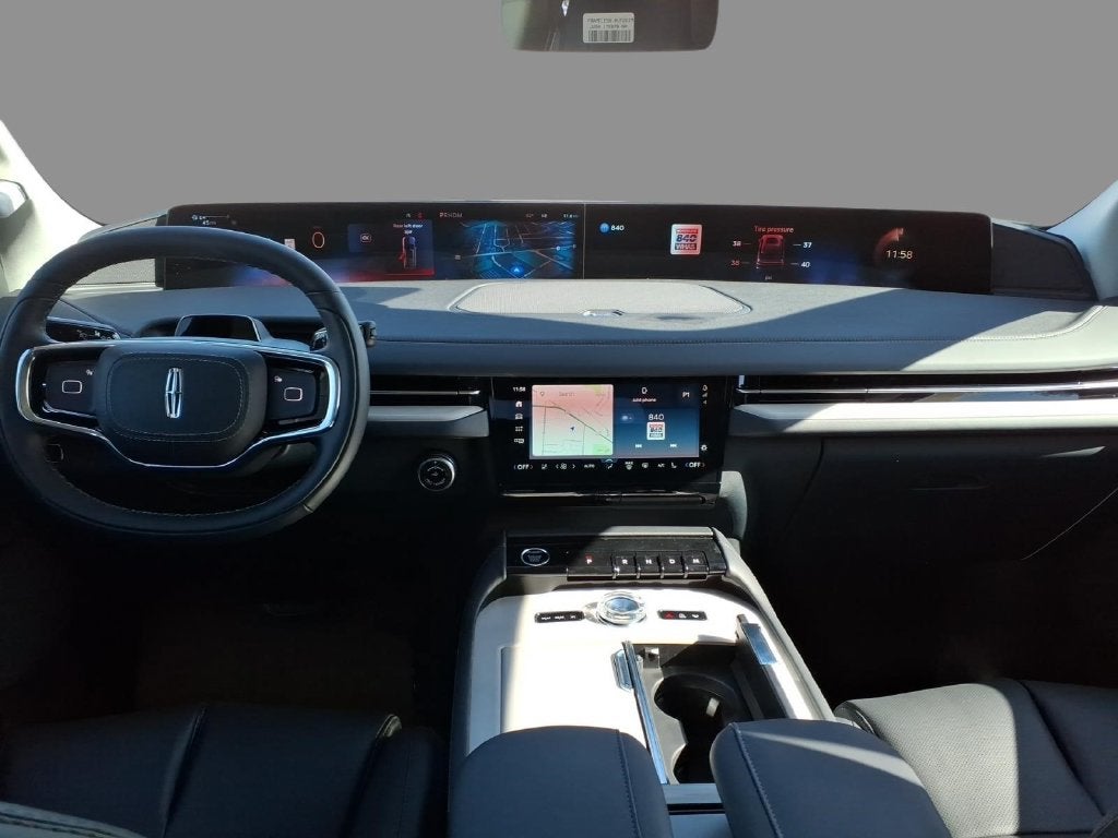 2027 Lincoln Navigator Premiere
