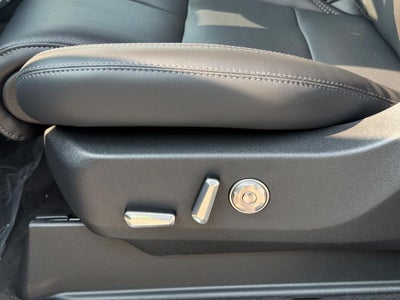 2027 Lincoln Navigator Premiere