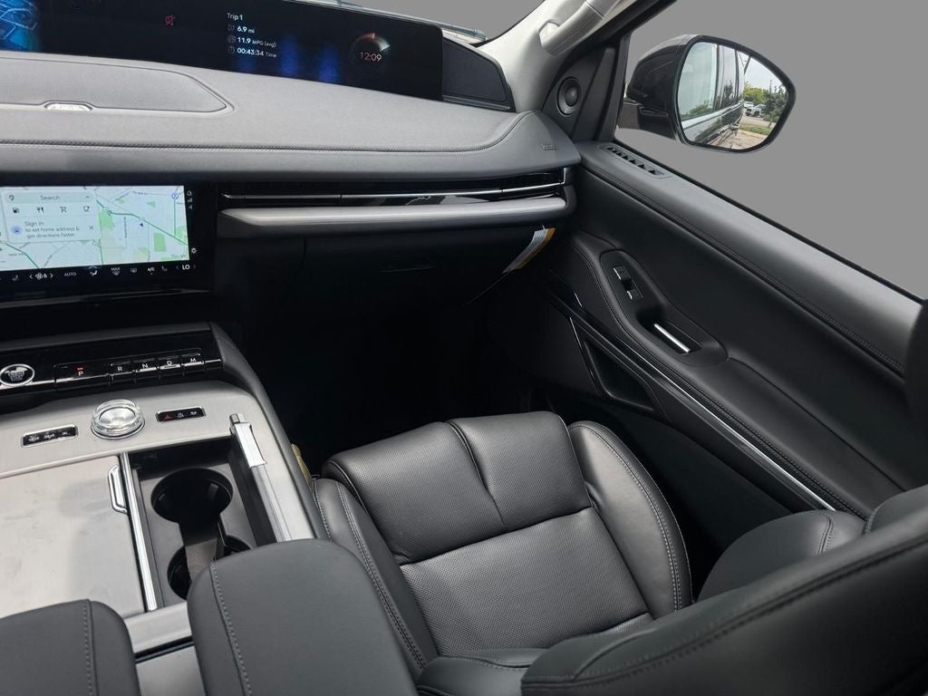 2027 Lincoln Navigator Premiere