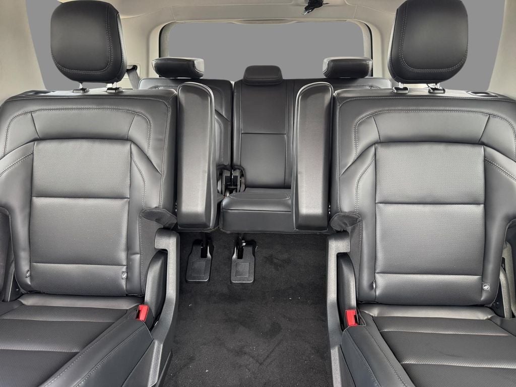 2027 Lincoln Navigator Premiere