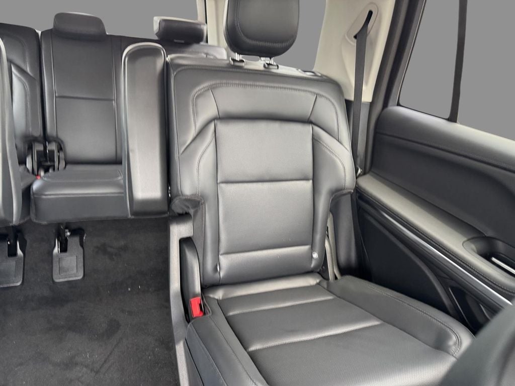 2027 Lincoln Navigator Premiere